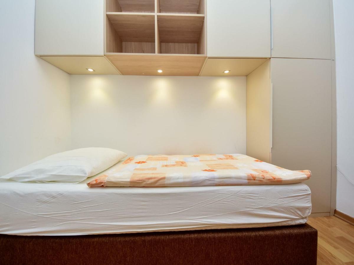 Apartment Anica-1 By Interhome Diklo Bagian luar foto